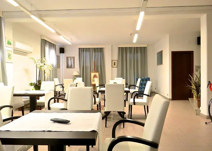 Ξενοδοχείο Rosmarina 3*