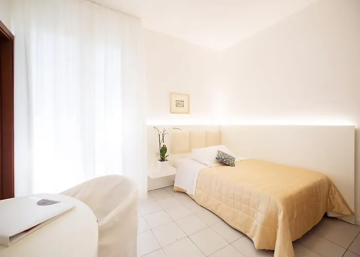 Ξενοδοχείο Rosmarina 3*